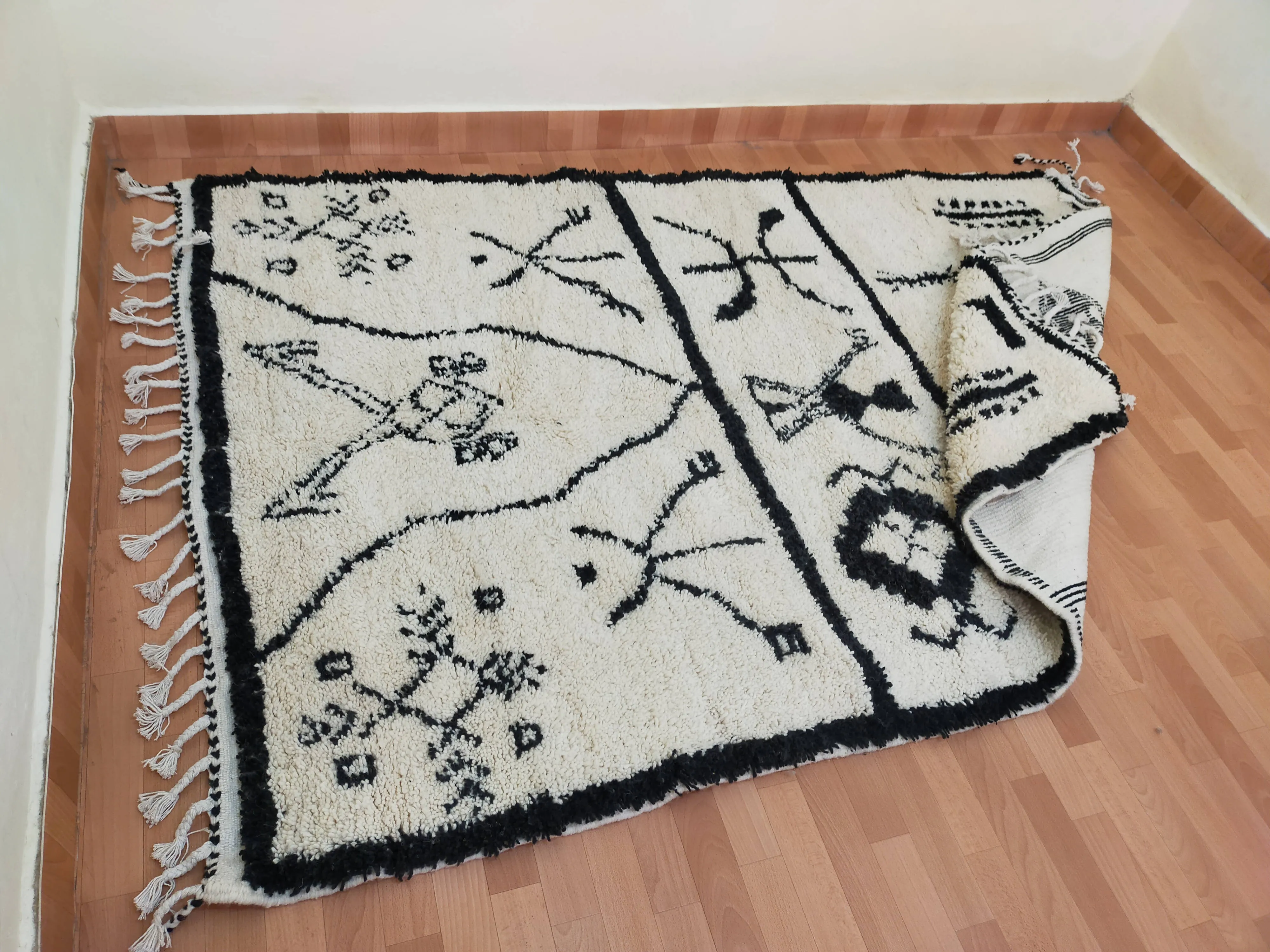 Berber Beni Ouarin Handmade Rug