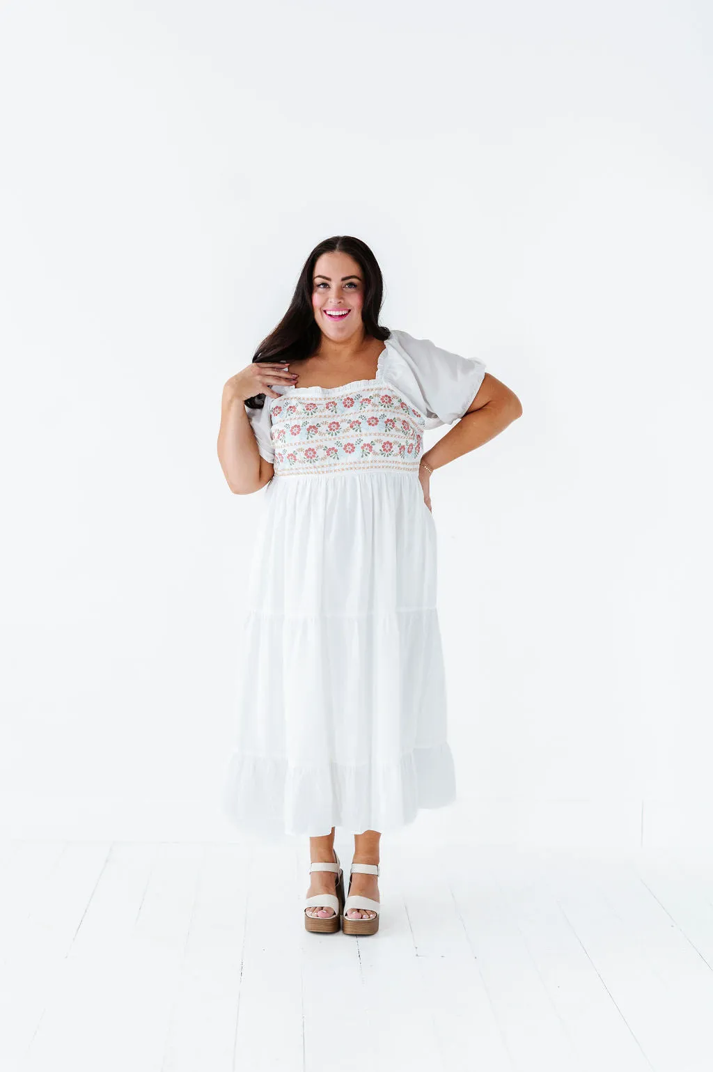 Brooklyn Floral Embroidered Dress In Ivory