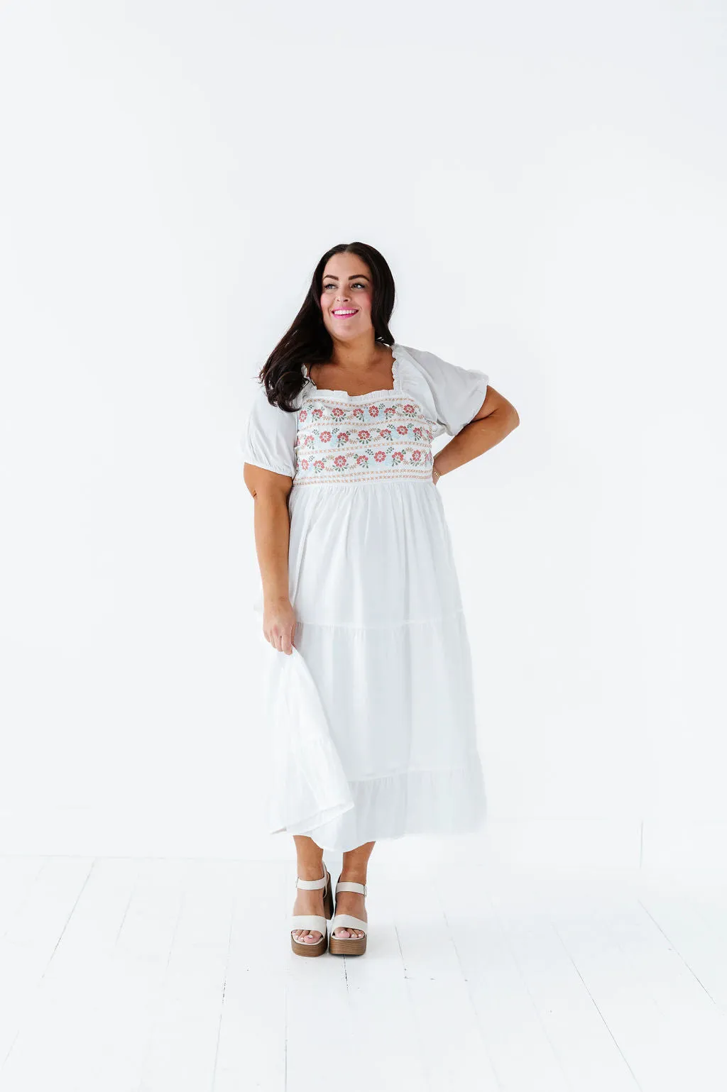 Brooklyn Floral Embroidered Dress In Ivory