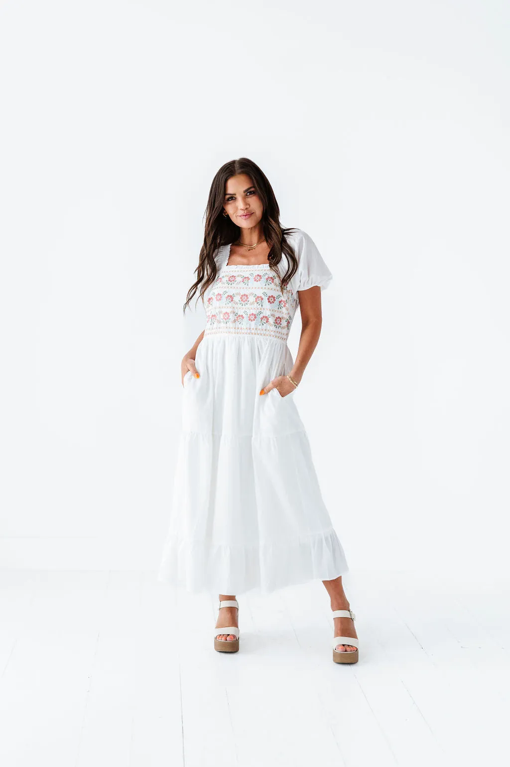 Brooklyn Floral Embroidered Dress In Ivory