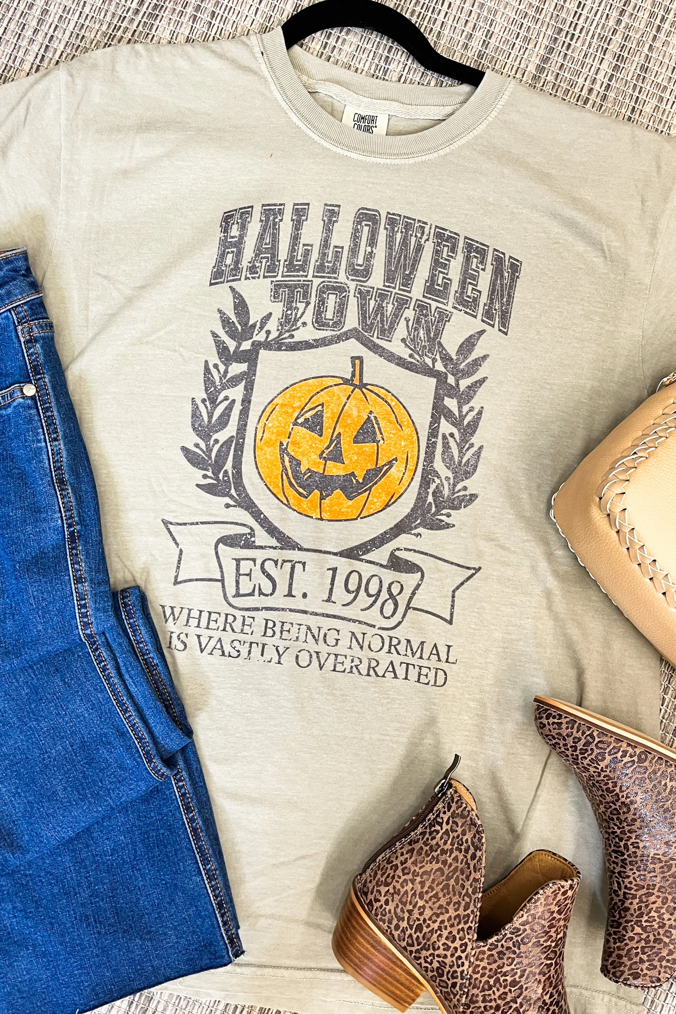 Halloweentown Graphic Tee, Sandstone