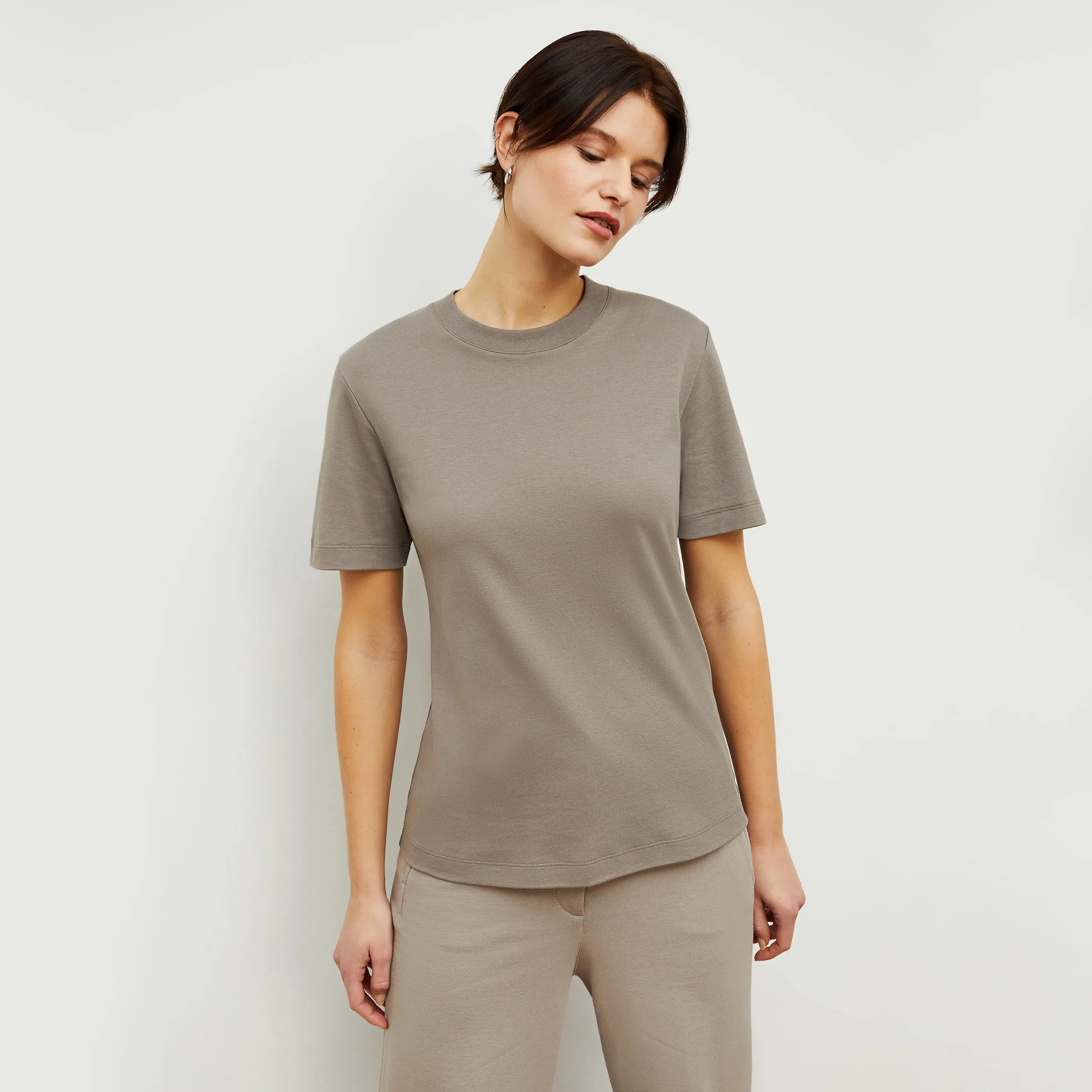 Leslie T-Shirt - Pima Cotton :: Pebble