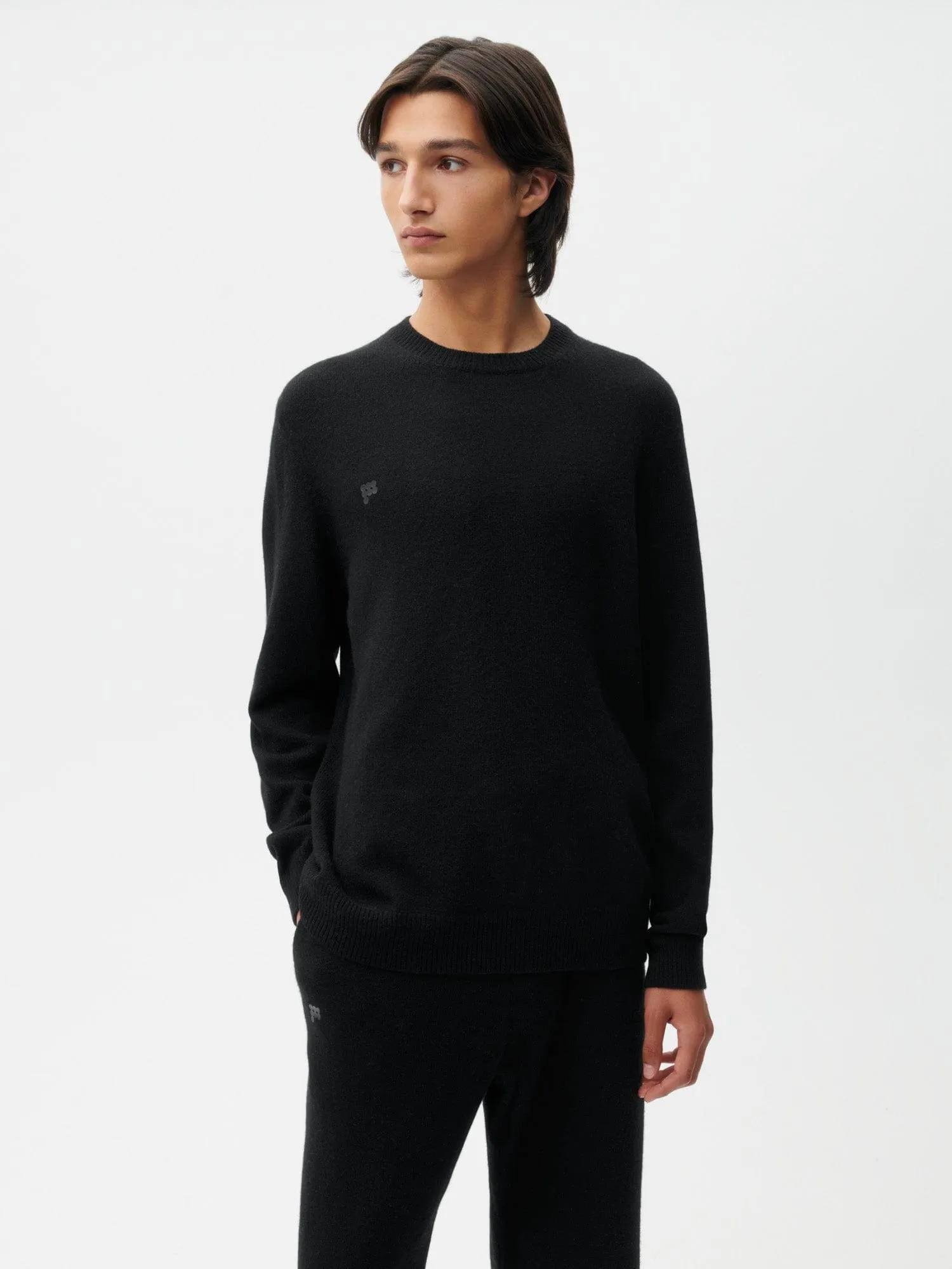 Recycled Cashmere Crewneck Sweatshirt—black