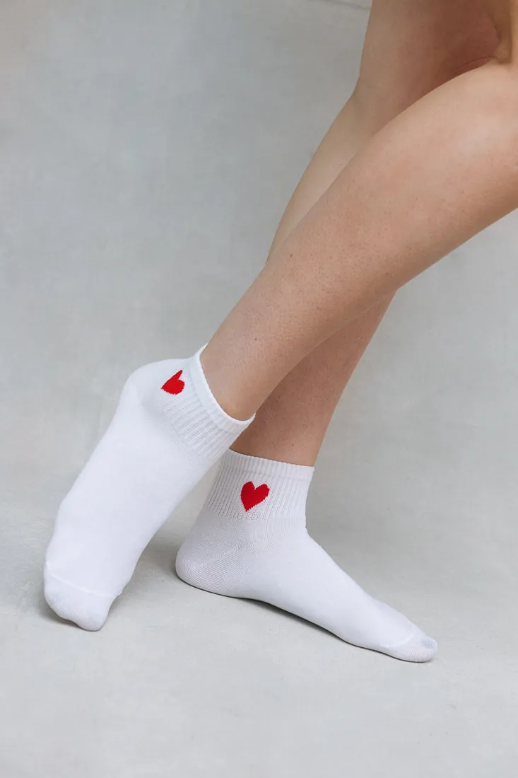 WHITE HEART SHORT SOCKS