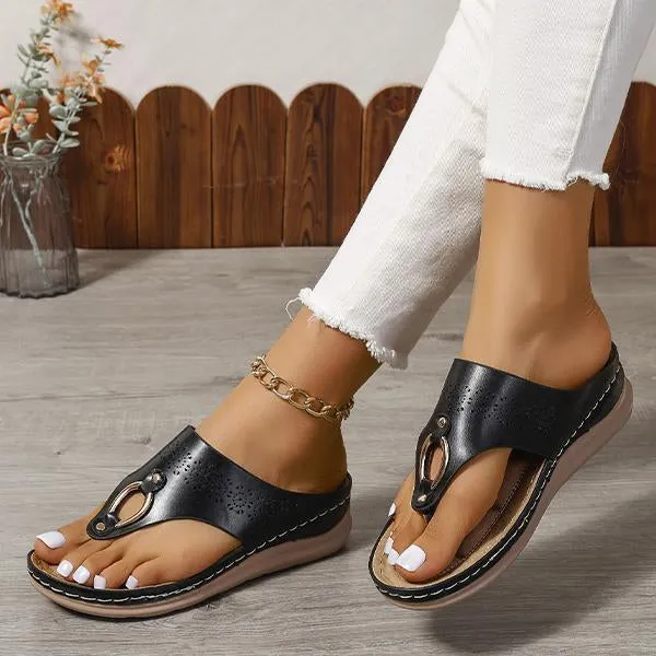 Women's Casual Hollow Metal Buckle Wedge Beach Flip-Flops 22451663S