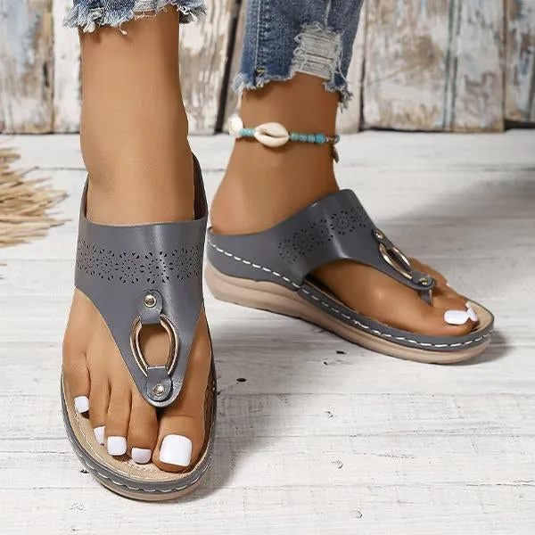 Women's Casual Hollow Metal Buckle Wedge Beach Flip-Flops 22451663S